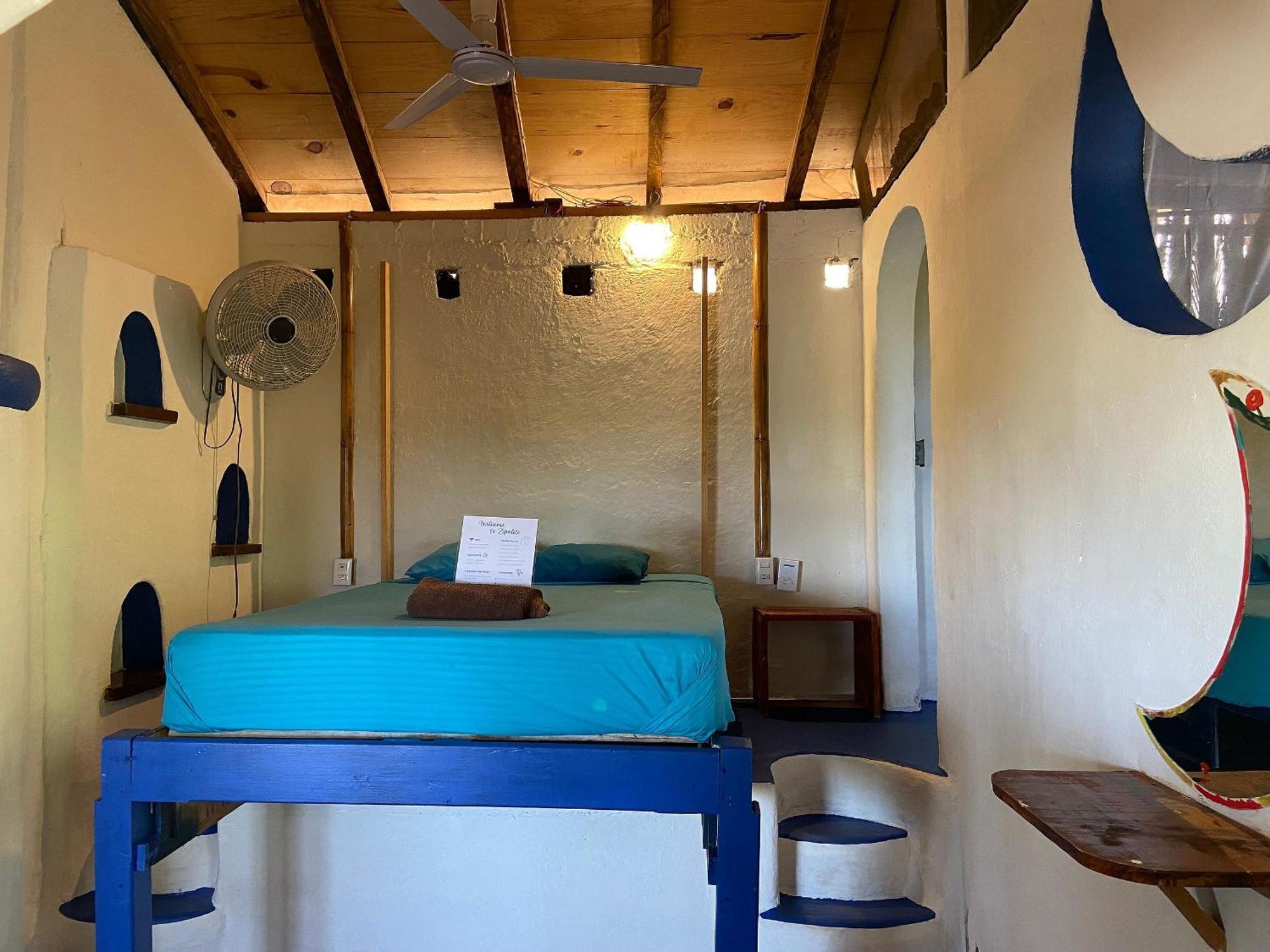 Mixtli Ecohouse, Habitaciones Sol & Luna - Starlink Internet San Pedro Pochutla Buitenkant foto